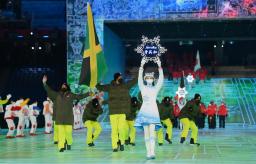 　北京五輪の開会式に登場したジャマイカの選手団＝４日、北京（ゲッティ＝共同）