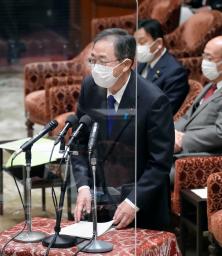 　衆院予算委で答弁する斉藤国交相＝１０日午前