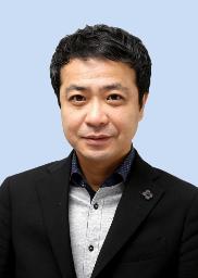　中山秀征さん