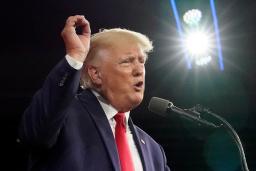 　ドナルド・トランプ前大統領＝２月、オーランド（ＡＰ＝共同）