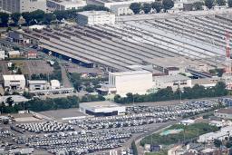 　いすゞ自動車の藤沢工場＝２８日午後、神奈川県藤沢市（共同通信社ヘリから）