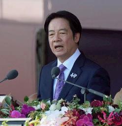 　台湾の双十節祝賀式典で演説する頼清徳総統＝１０日、台北（共同）