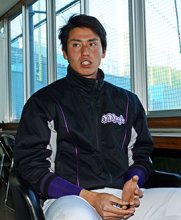 地元で目指す再びの躍動　新日鉄住金かずさマジックに加入　真下貴之（２３）　【 Chiba Sports ファイター】（８３）