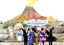 “魔法”で来園者を魅了　２０１１年、開園１０周年　【東京ディズニーシー１５周年クロニクル】（１２）