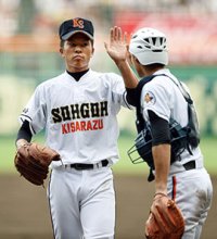 早川９９球、三塁踏ませず　冷静さ貫き壁破る　第９８回全国高校野球選手権大会　第１１日