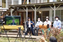 コロナ後の暮らし語る　「大収穫祭」で熊谷知事ら　加藤登紀子さんライブも　鴨川自然王国