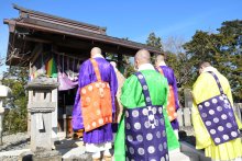 努力報われるように　受験生ら、成田山新勝寺で合格祈願　道真祭る天満宮が特別開扉