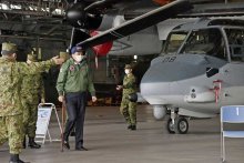 防衛相、本格運用へ進捗視察　暫定配備「５年以内」確認　陸自オスプレイ　木更津駐屯地