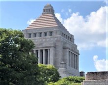 ＜安倍元首相死亡＞県内政界、怒りと悲しみ　松野長官「蛮行を断固非難」　浜田氏「民主主義を冒瀆」　長浜氏「無念、悔しい」