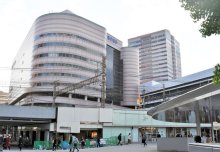 そごう・西武売却で「そごう千葉店」は　ヨドバシ出店が焦点　買い物客「変わらないで」　国内企業参画に期待の声も