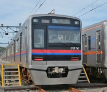 【速報】京成高砂駅で回送電車が脱線　内規違反のバック原因か　一部区間、一時運転見合わせ