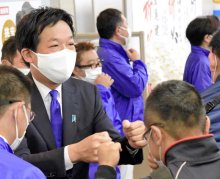 ＜薗浦氏が議員辞職＞　地元市川、怒りと落胆　「１票が無駄になった」「議員の風上にもおけない」　説明を求める声も