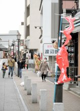 強風で千葉県内の交通網乱れる　鉄道、一部運転見合わせ　東京湾フェリーも終日欠航