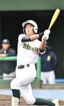 肉体改造で飛距離　中山凱　遊撃手　２年　【聖地に挑む　舞い上がれ専大松戸】