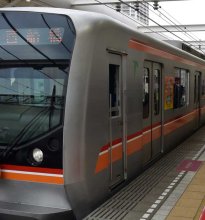 乗務中にクロスワードパズル　東葉高速鉄道の車掌、乗客の指摘で発覚