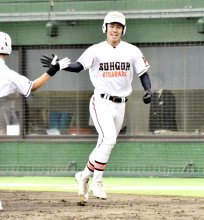 【速報】木更津総合、準々決勝へ　慶応（神奈川）に競り勝つ　第７５回春季関東高校野球大会 