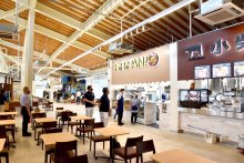 南房総の味覚がずらり　道の駅「富楽里とみやま」刷新　フードコート、新規出店も