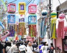茂原七夕まつり４年ぶり復活　装飾多彩、房総の風物詩にぎわう　３０日まで