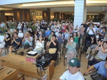専大松戸初戦突破　市民「元気もらった」　沸き立つＰＶ会場　春以上の快進撃期待　第１０５回全国高校野球選手権大会