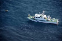 【速報】手こぎボートで漂流の男性救助　野島崎沖　「冒険目的で航行」　巡視艇２隻、ヘリ１機出動