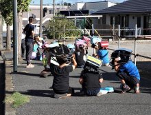 【子ども新聞　週刊ちばにち家】　登校中どう身を守る？　袖ケ浦で小中生　「防災の日」に訓練　（２０２３年９月７日号）