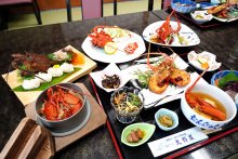 特産イセエビ堪能して　宿泊時夕食に１尾追加も　１６日からイベント　御宿