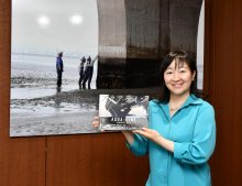 知られざる裏側を紹介　補修、点検作業や構造美に焦点　写真集「アクアライン」　山崎エリナさん　【インタビュー】