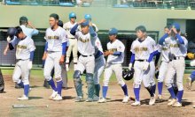 【速報】中央学院１点差で敗れる　群馬１位の高崎健康福祉大高崎に３─４　４強逃す　第７６回秋季関東高校野球　準々決勝