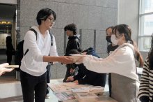 規格外の食材で「ゼロ円弁当」　東金・城西国際大生　フードロスと物価高、一挙に対策　農家や店回り仕入れ調理に奔走