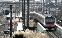 ＪＲ京葉線問題　沿線２０市町がダイヤ再検討求める要望書　ＪＲ東へ、経済団体も提出