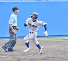 主将はつなぎの４番　中村研心二塁手　【聖地を駆ける　中央学院の頂戦】