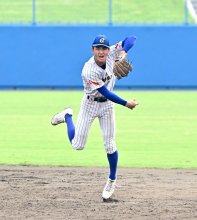俊足好打の二刀流　颯佐心汰遊撃手　【聖地を駆ける　中央学院の頂戦】