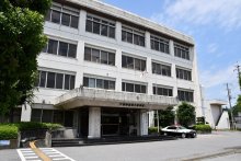 【速報】教頭、ＪＲ常磐線で不同意わいせつ容疑　成田の小学校勤務　隣に座った女性の下半身触る　「覚えていない」と否認