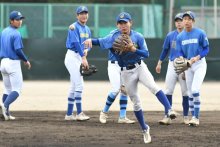中央学院、持ち前の機動力期待　好右腕３人リレー安定　１８日からセンバツ