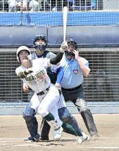 専大松戸、秋の借り返す　２年連続６度目Ｖ　第７７回春季千葉県高校野球大会・決勝