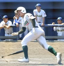 専大松戸・水谷　頼れる５番大暴れ　第７７回春季千葉県高校野球大会・決勝