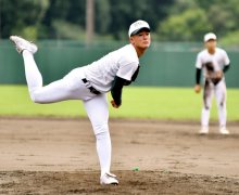 連覇狙う“挑戦者”　高い守備意識、中山が柱　専大松戸　【迫る球音　第１０６回高校野球千葉大会】（中）