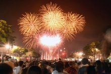 ８月３日銚子みなとまつり花火　駐車場有料化で予約制に