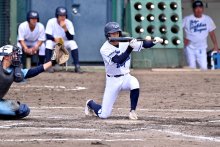 流れ変えた「右ゴロ」　東京学館浦安　鮮やか逆転　第１０６回全国高校野球　千葉大会　第５日