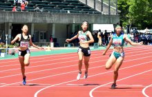 杉本（市船橋）５位　「理想の走り」に笑顔　女子２００メートル　全国高校総体