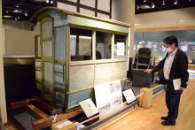 芸術と歴史、一度に堪能　千葉県内唯一の人車、古代琴も　茂原市立美術館・郷土資料館　【涼んで学ぶ県南ミュージアム巡り】（１）