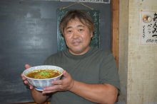 辛さと梨の甘みが調和　“追い飯”とも相性抜群　味工房　くいくい亭（八千代市）　【京葉東葛　夏のカレー巡り】（５）