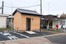 ＪＲ永田駅「構外トイレ」利用開始　昨年２月からの閉鎖問題決着　寄贈受け、市が維持管理へ　大網白里