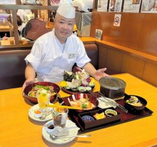 「八犬伝パフェ」期間限定で参上！　映画公開記念し各店舗で特別メニュー　館山