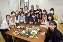秋の味覚で創作メニュー　和洋女子大生考案　サツマイモテーマに８品　１７日から東武船橋店