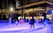 ４年ぶり思い思いの滑り　スケートリンク復活　流山　【師走スケッチ２０２４】