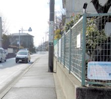 ＜柏の夫婦２人殺害事件＞周辺校、保護者付き添い登下校も　市が青パト巡回、子どもの安全確保に追われる
