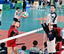 習志野２年連続１６強ならず　フルセットの末３回戦敗退　春の高校バレー