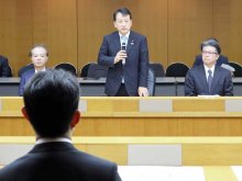 鳥インフル　農水省、県庁に現地対策本部　副大臣「県と連携し拡大防止」