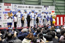ドラ１柴田獅子投手ら活躍誓う　日本ハム入団８選手お披露目　鎌ケ谷
